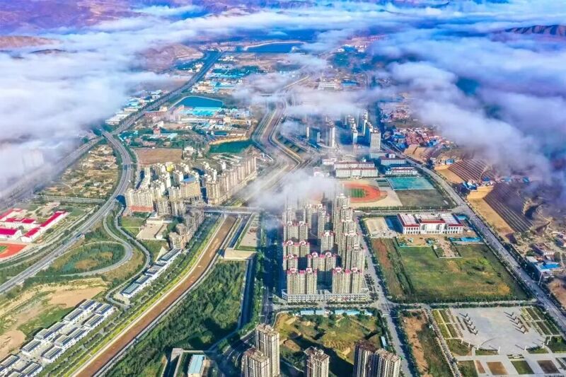 一河碧水，两岸繁花：一条河的生态逆袭
